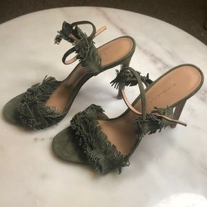 Banana republic khaki/ olive green fringe heels